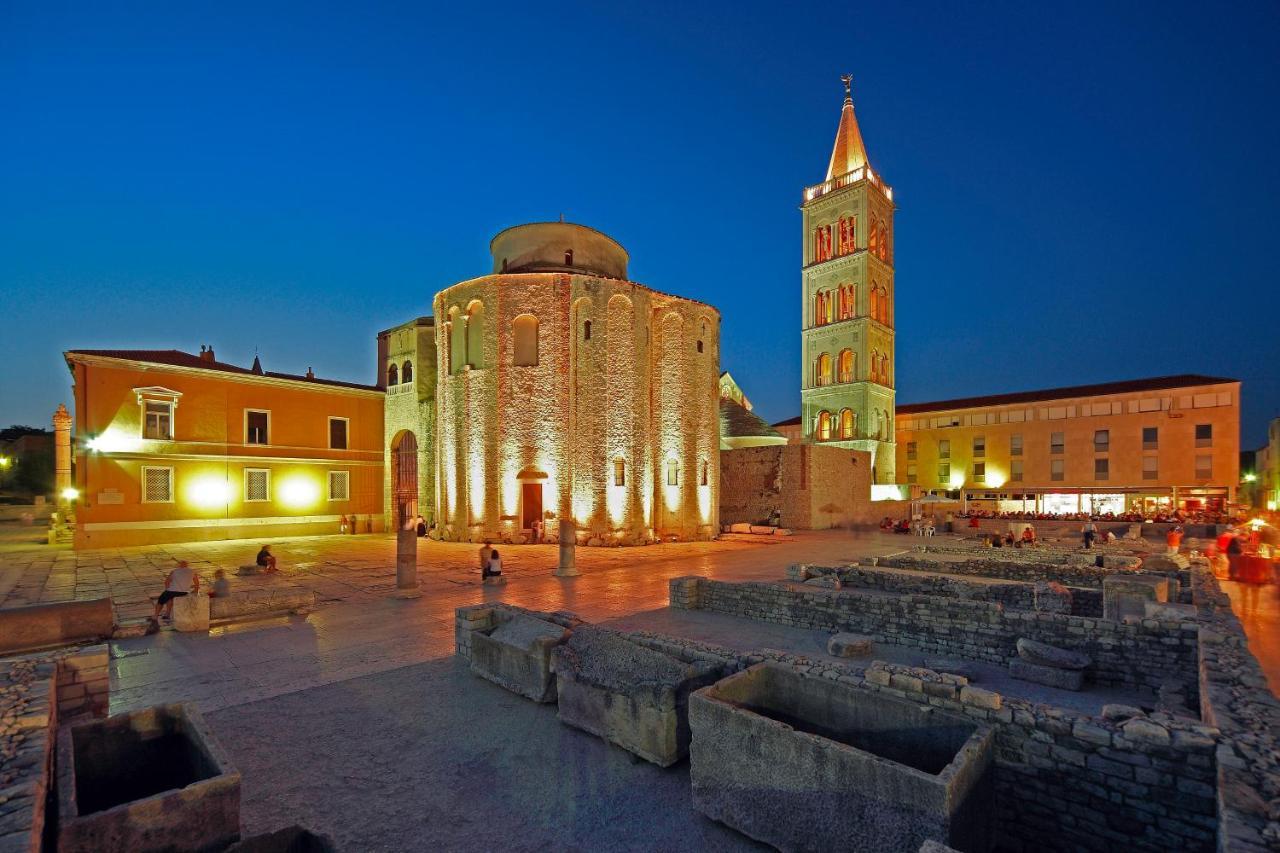 ホテル Lidia In Zadar - Nord-Dalmatien エクステリア 写真